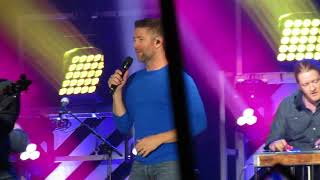 Josh Turner LiveTurn the Lights Down Low [upl. by Yeneffit]