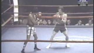 Ruben quotEl Puasquot Olivares vs Walter SeeleyRounds 12 TKO [upl. by Eraste]